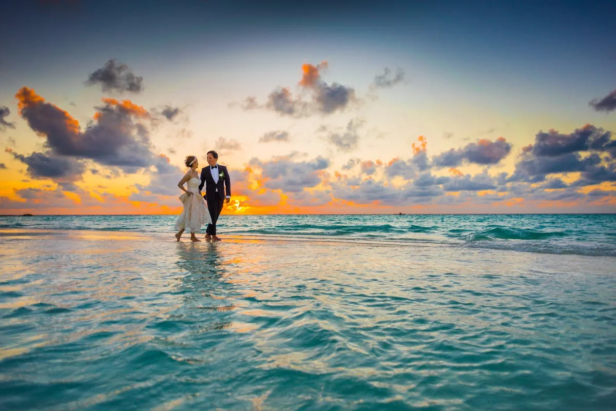 Sonnenuntergang am Meer — ein Moment der Erinnerung und Verbundenheit